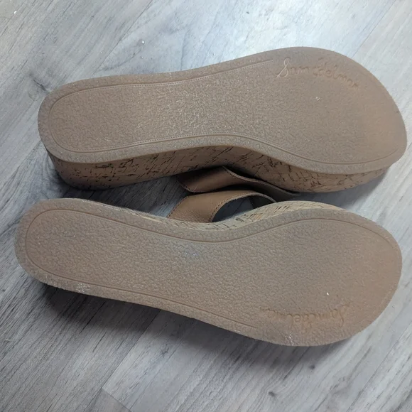 Sam Edelman Brown and Gold Sandals - Picture 2 of 6